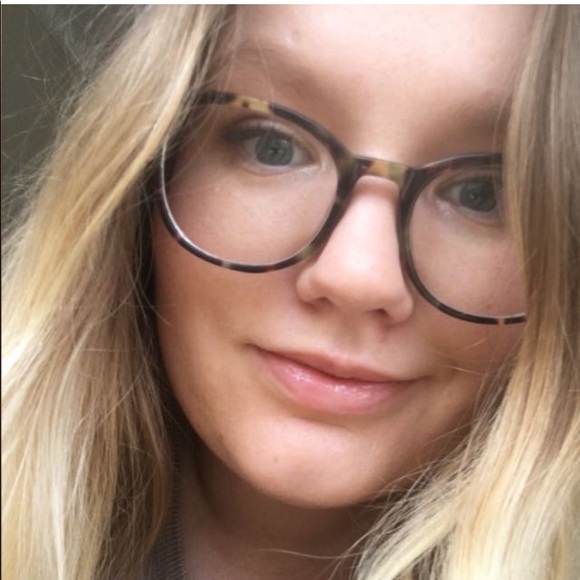 Meet your Posher, Emilie - Picture 4 of 4